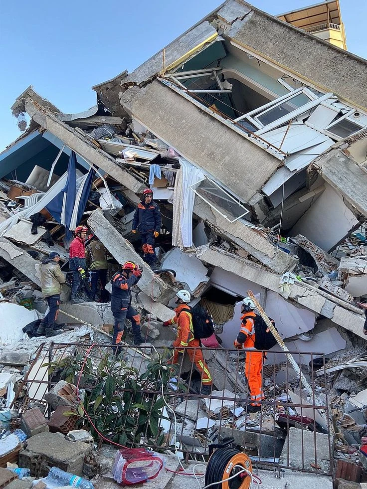 Read more about the article Colombia Earthquake 2026 and the Urgent Need to Protect Your Family