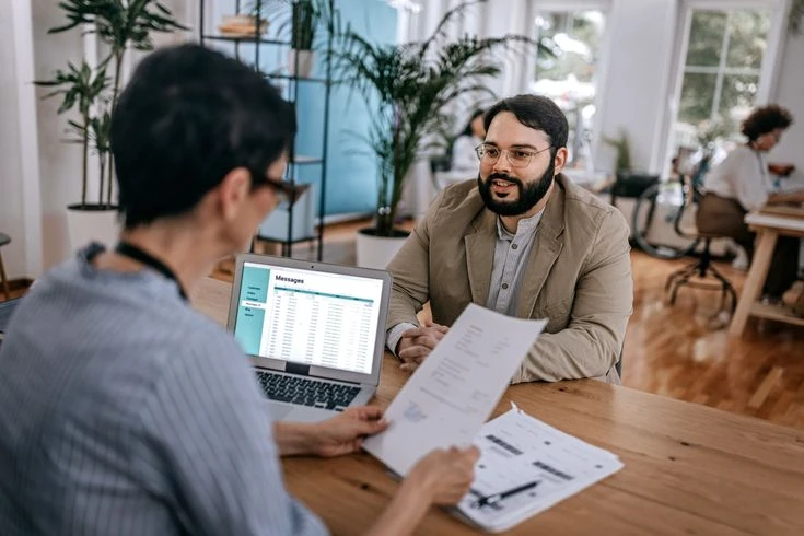 Financial toolbox comparison with a client 