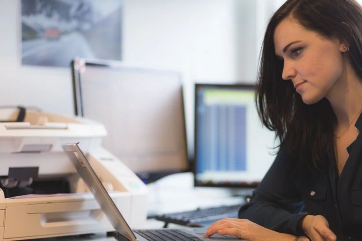 Employee reviewing employer life insurance benefit election